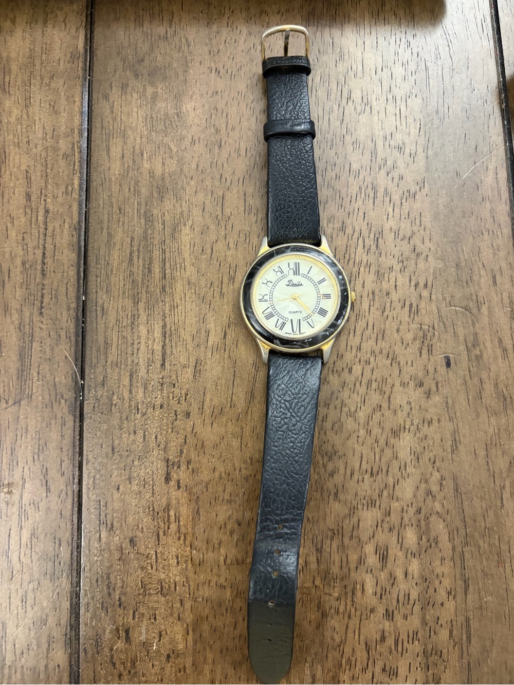 Vintage Dosite Classic Black Leather Gold-Tone Round Watch runs great